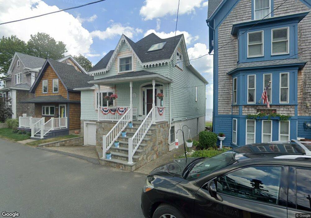 126 Bay View Ave, Salem, MA 01970 - photo 1