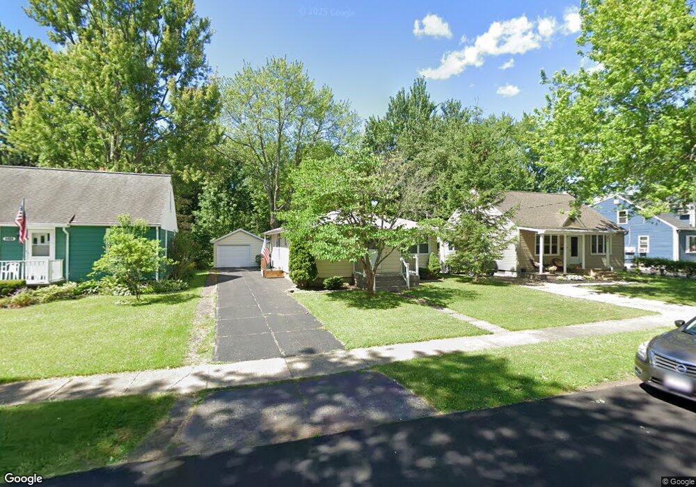 1408 Weaver Pkwy, North Tonawanda, NY 14120 - photo 1