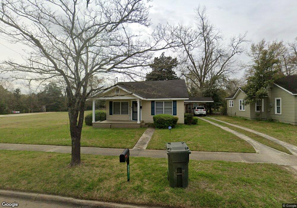 457 SW Broad St, Metter, GA 30439 - photo 1