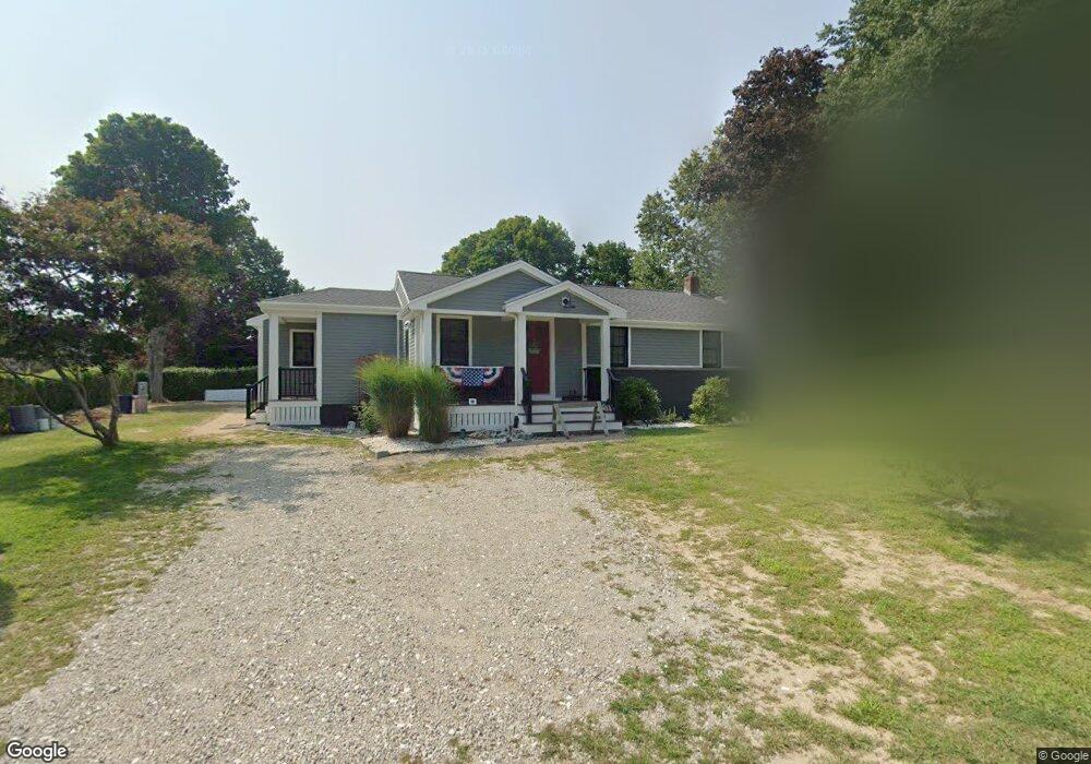 13 Colonial Rd, Buzzards Bay, MA 02532 - photo 1