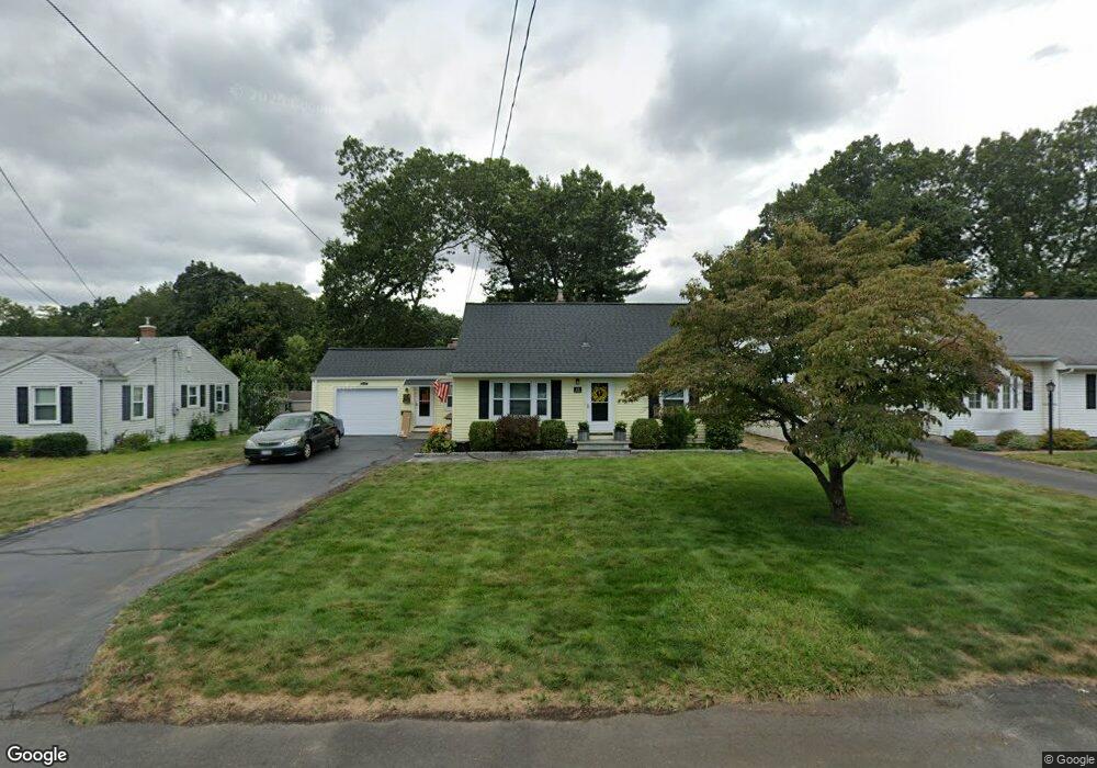 13 Wilstar Cir, Enfield, CT 06082 - photo 1