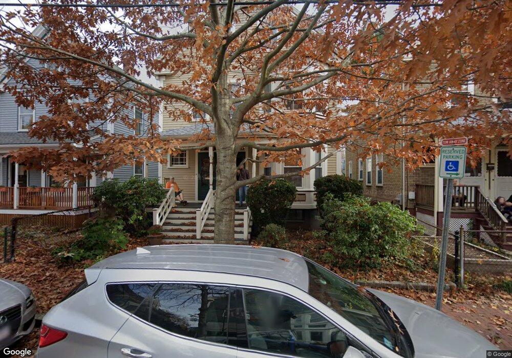 72 Antrim St unit 2, Cambridge, MA 02139 - photo 1