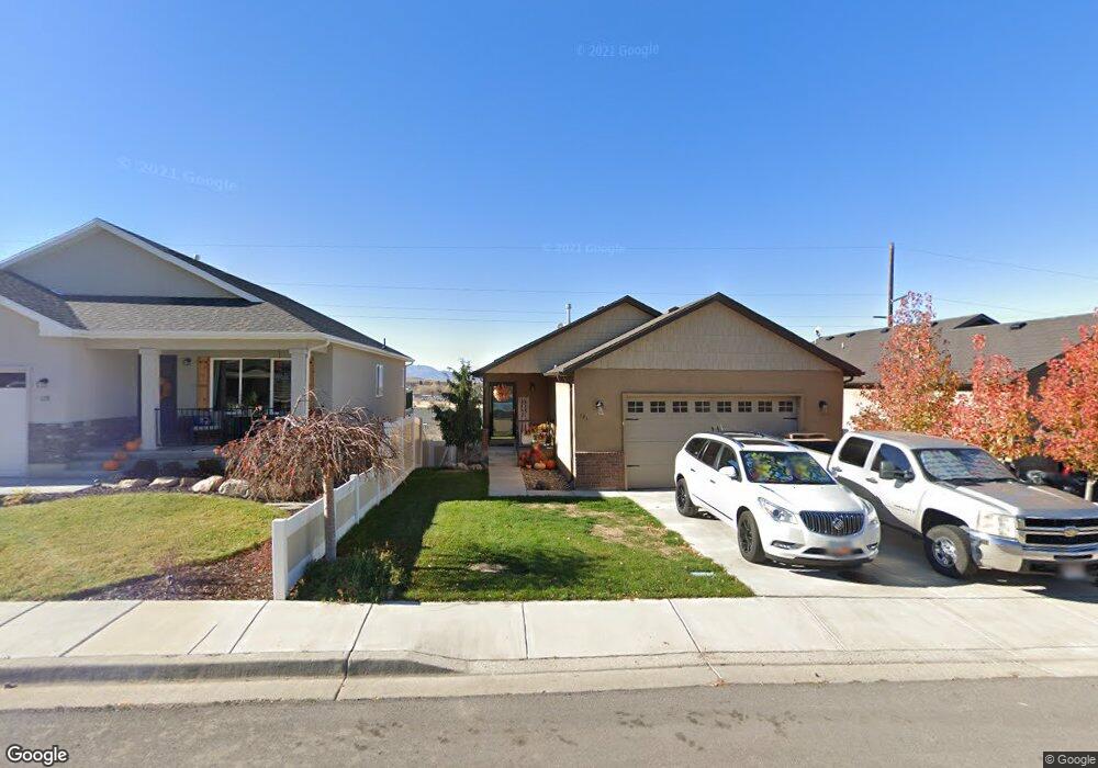 129 N Peach St, Santaquin, UT 84655 - photo 1