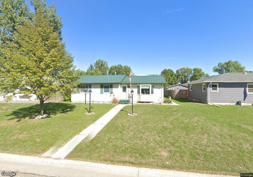 1130 16th St SW, Jamestown, ND 58401 - photo 1