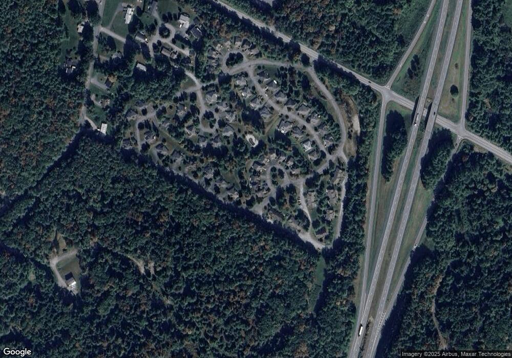 5 Magnolia Cir, White River Junction, VT 05001 - photo 1