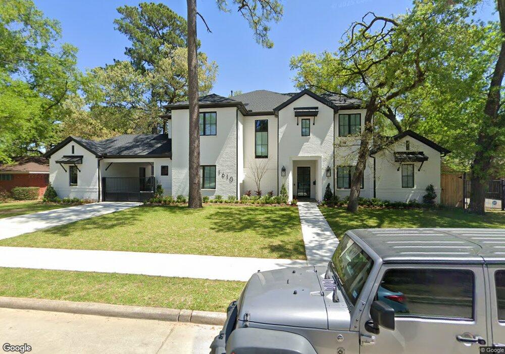 1610 Lynnview Dr, Houston, TX 77055 - photo 1