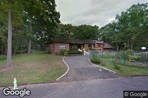 114 N Colonial Dr, Harrington Park, NJ 07640