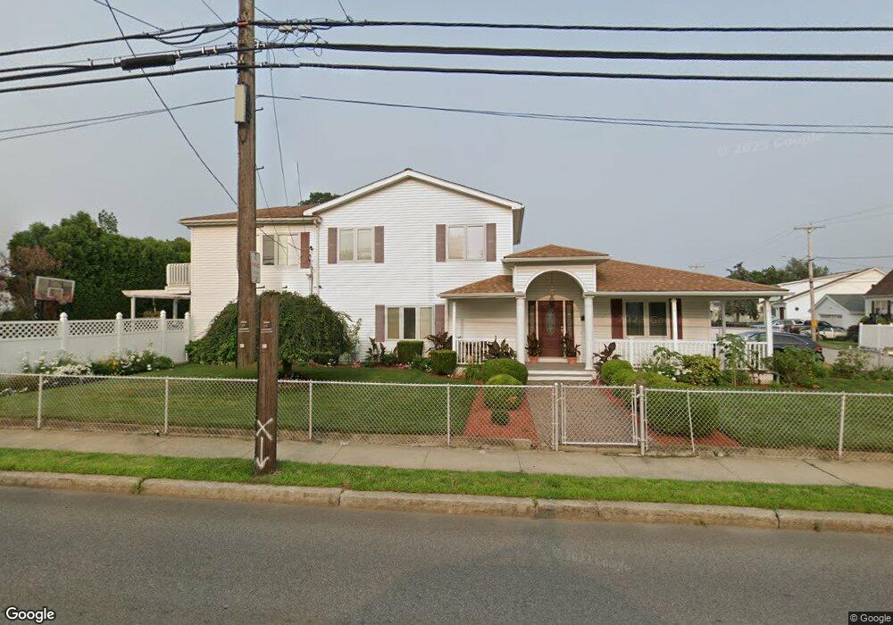 270 Laurel St, Fall River, MA 02724 - photo 1