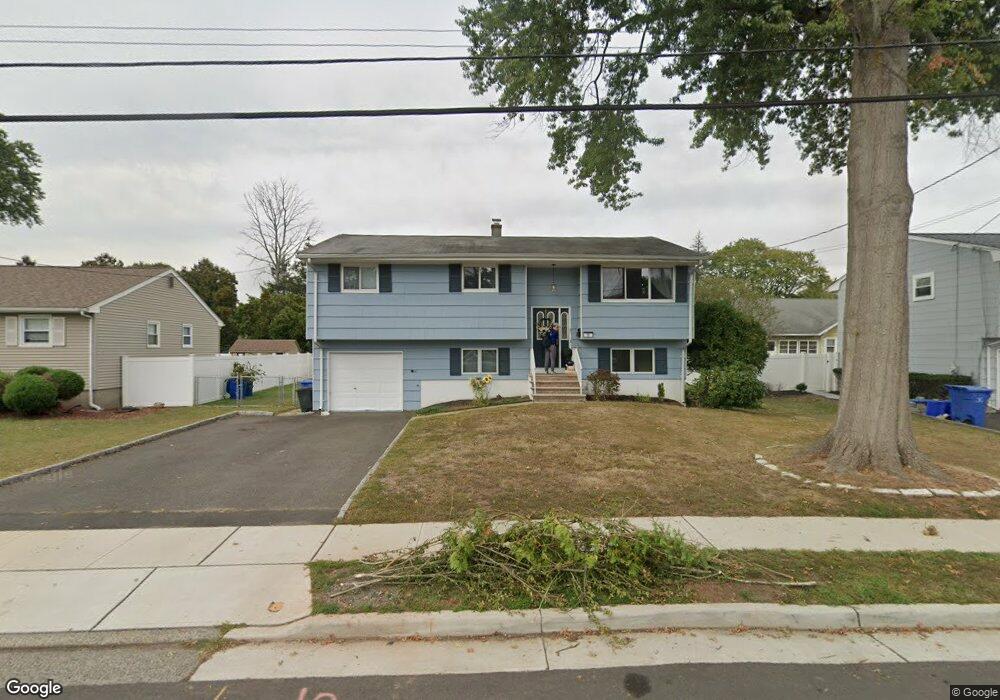 10 Lonanbe Dr, Middlesex, NJ 08846 - photo 1