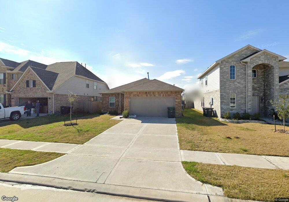 1523 Barras St, Alvin, TX 77511 - photo 1