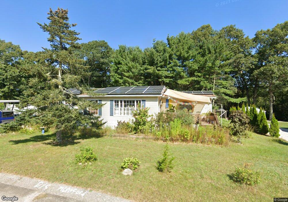 65 Holiday Ct, Wakefield, RI 02879 - photo 1