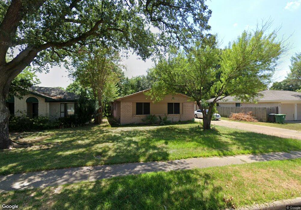 9010 Deer Trail Dr, Houston, TX 77088 - photo 1