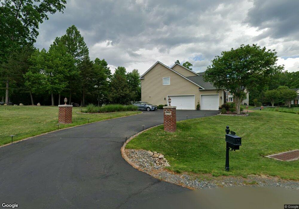 9692 Alexandra Nicole Dr unit 12, Lorton, VA 22079 - photo 1