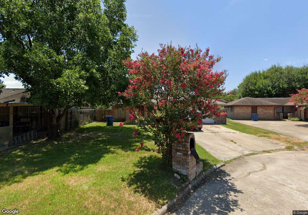 2227 Twinbrooke Dr, Houston, TX 77088 - photo 1