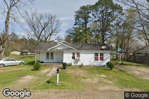 334 E Fourth St, Forest, MS 39074