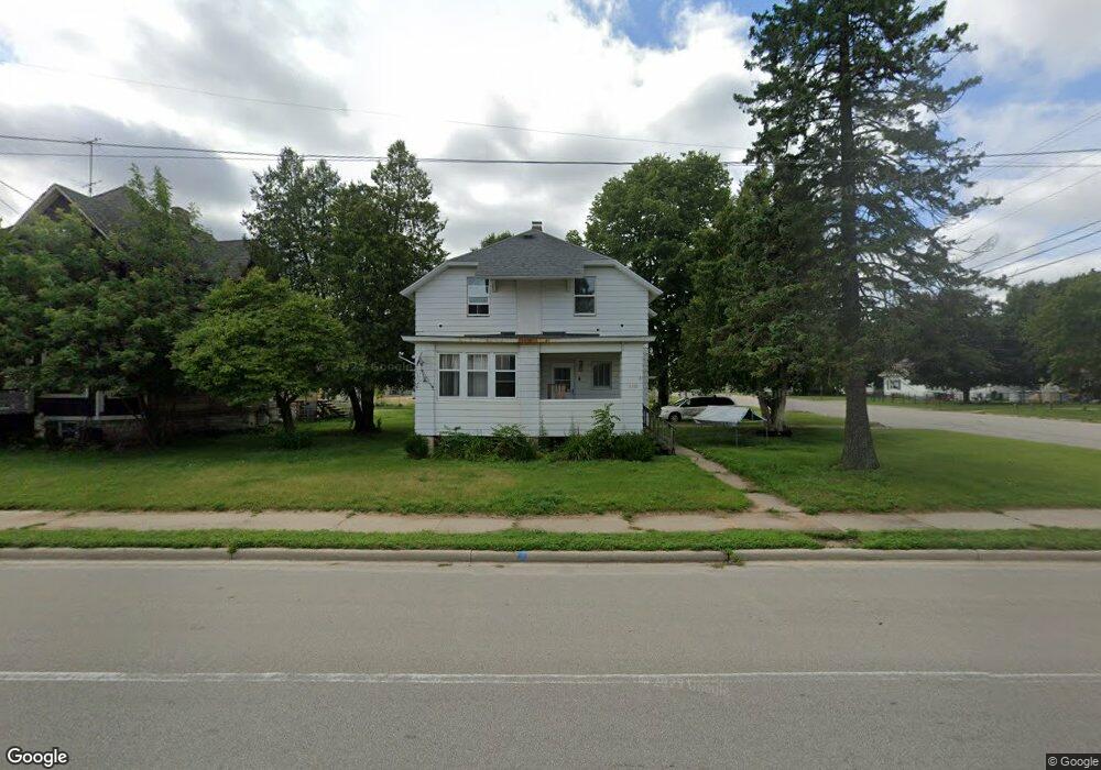 1933 13th St, Menominee, MI 49858 - photo 1