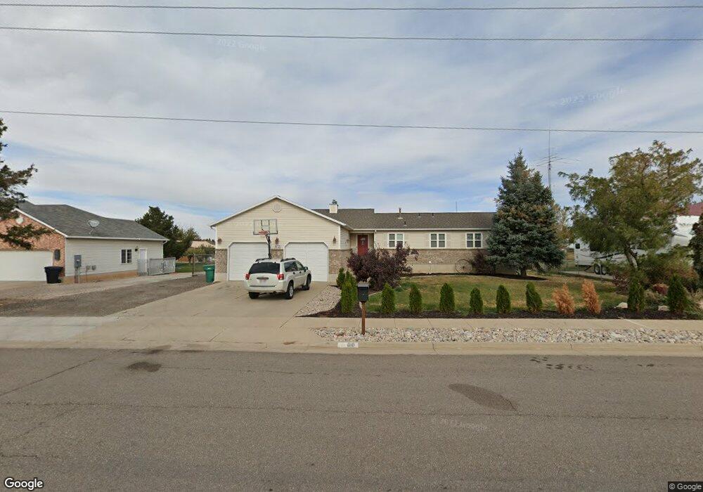 610 W 200 S, Clearfield, UT 84015 - photo 1
