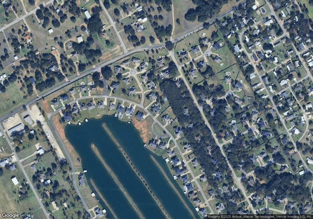 4013 Upper Lake Cir, Granbury, TX 76049 - photo 1