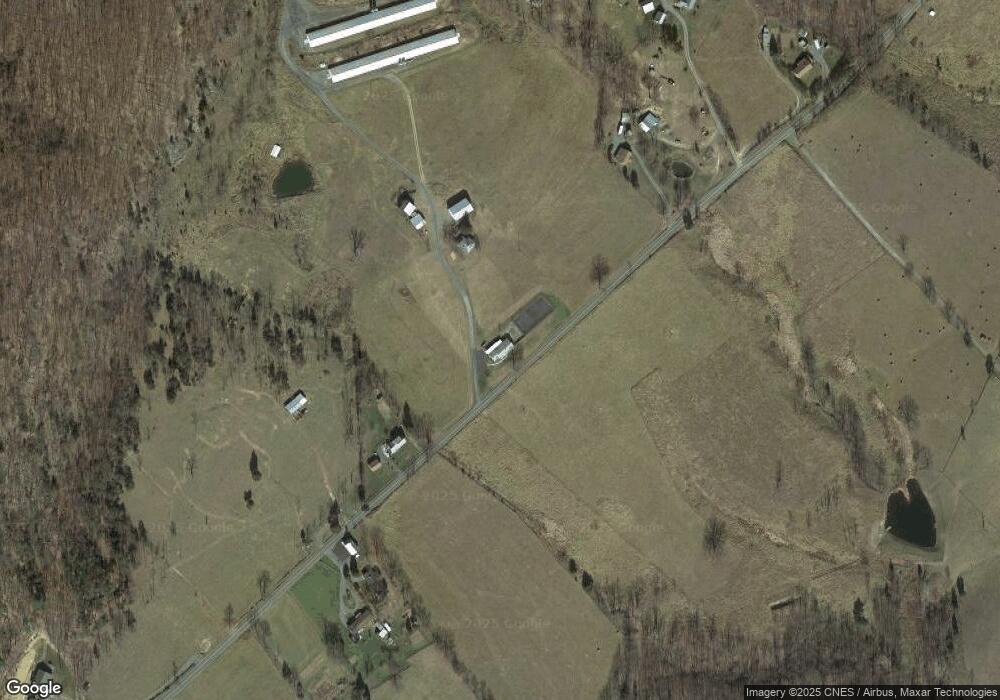 34 Bosley Dr, Maysville, WV 26833 - photo 1