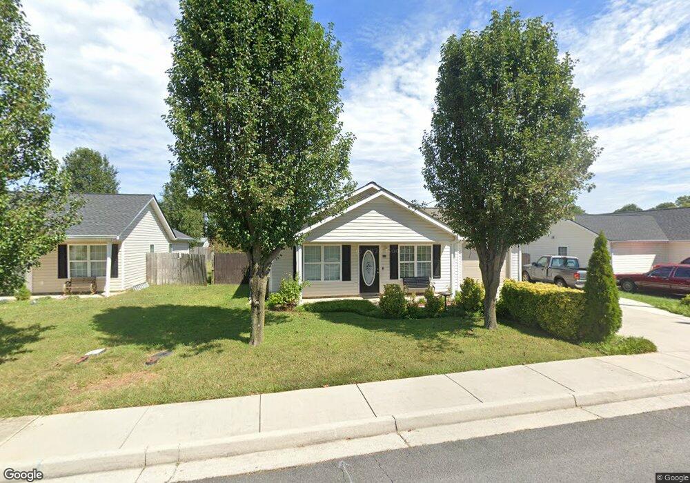 215 Periwinkle Way, Dalton, GA 30721 - photo 1