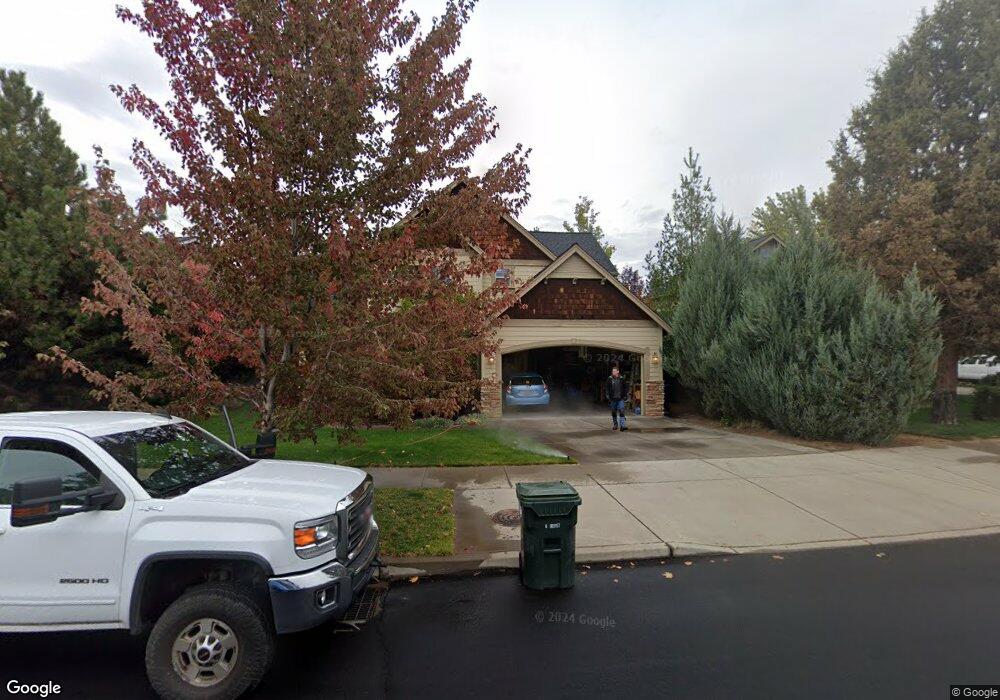 20642 NE Boulderfield, Bend, OR 97701 - photo 1