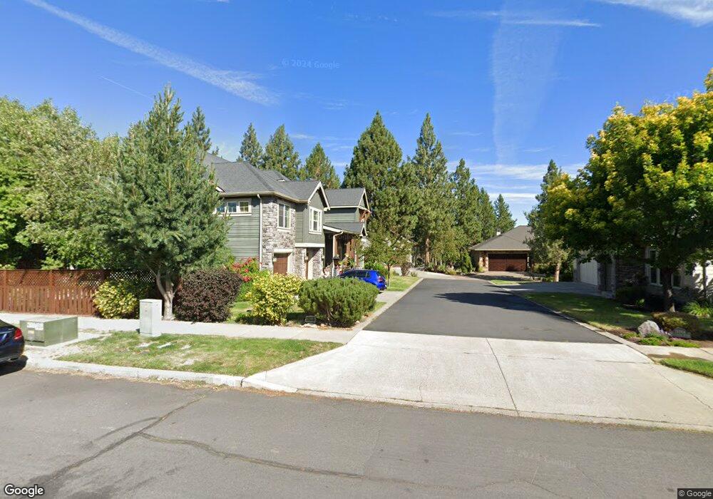 19656 Hollygrape St unit 12, Bend, OR 97702 - photo 1