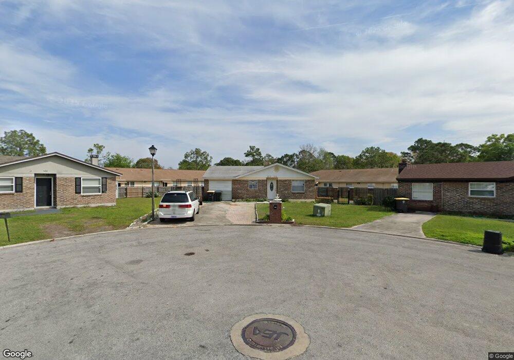 5205 La Ventura Ct E, Jacksonville, FL 32210 - photo 1