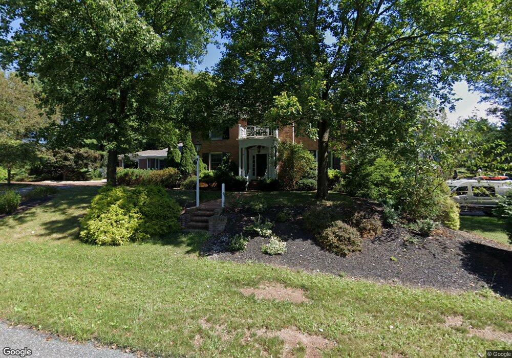 59 Heatherbloom Dr, Lewisburg, PA 17837 - photo 1