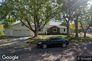 109 S Lindsay St, Flandreau, SD 57028