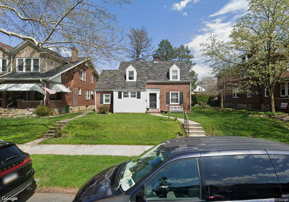 1021 N 21st St, Allentown, PA 18104 - photo 1