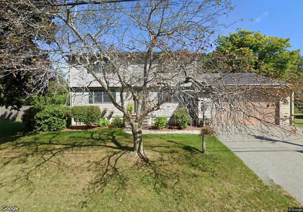 107 Woodburn Dr, Methuen, MA 01844 - photo 1