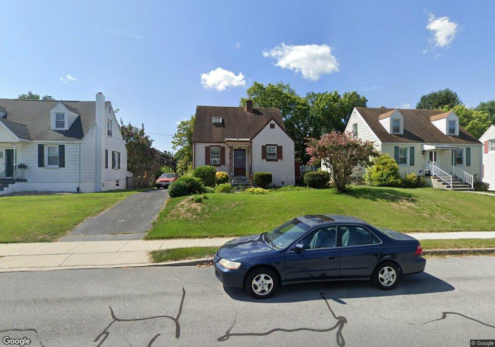 1049 Beechwood Dr, Hagerstown, MD 21742 - photo 1