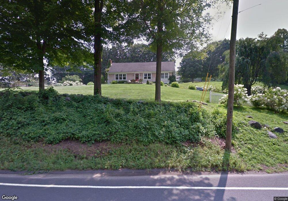 127 Sugar St, Newtown, CT 06470 - photo 1