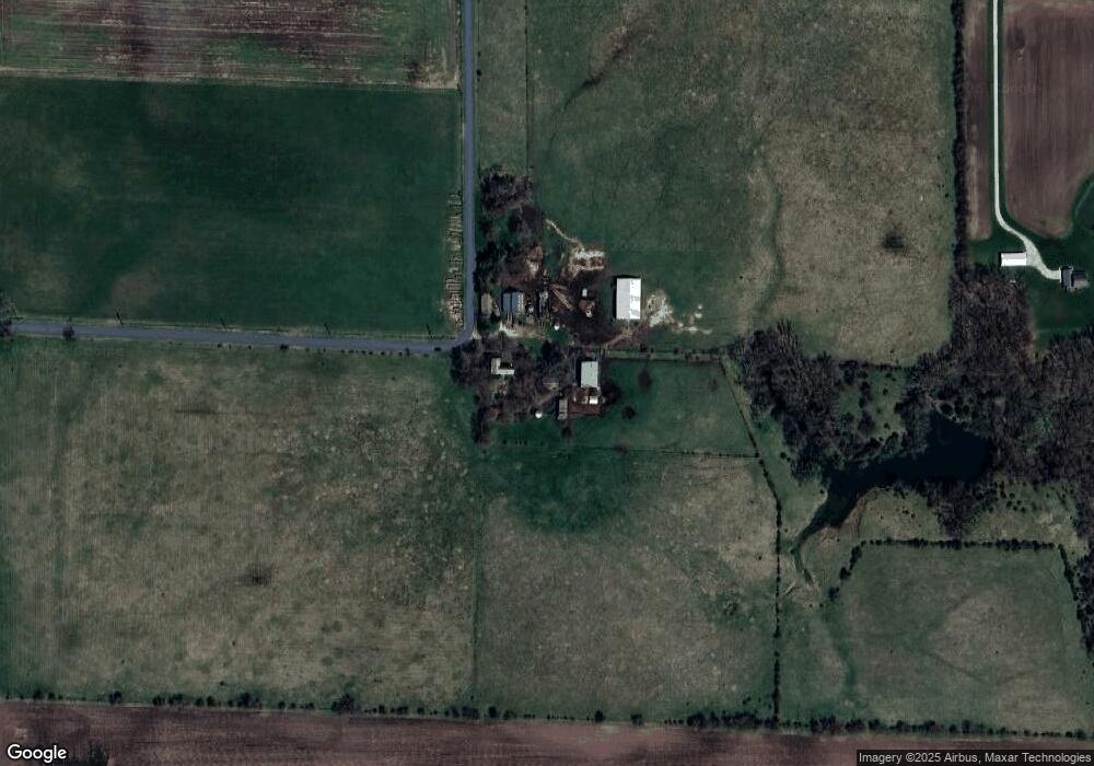 19002 1725 East St, Princeton, IL 61356 - photo 1