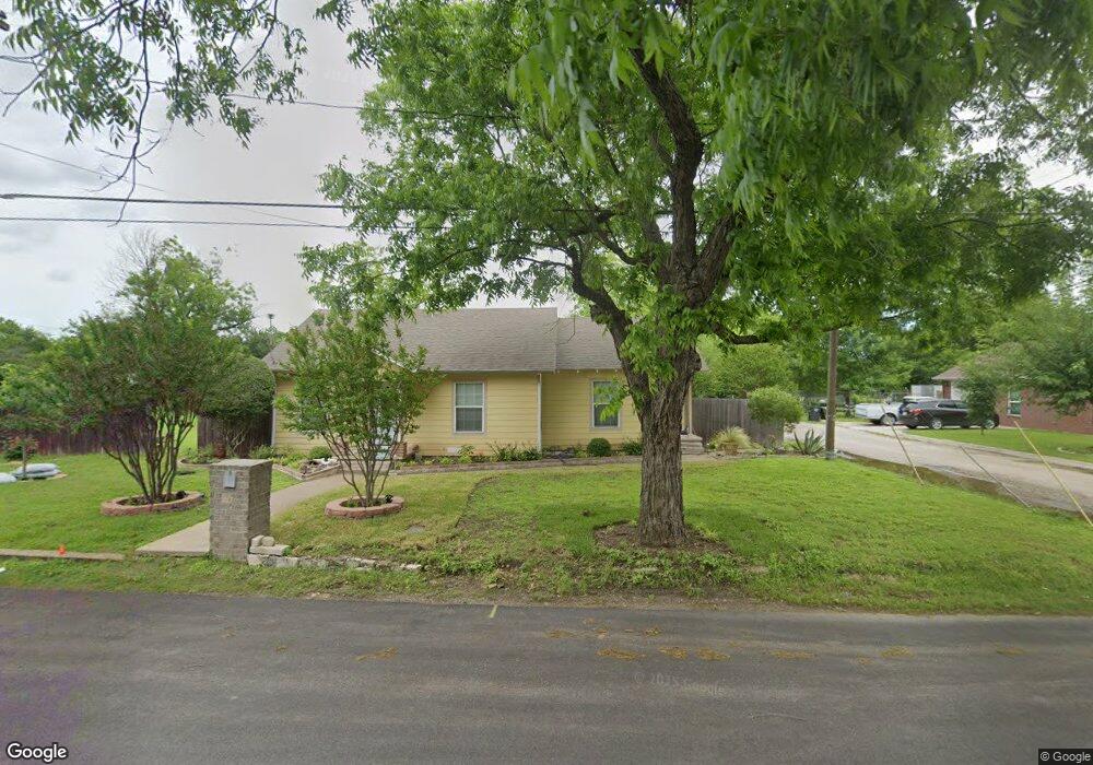 212 Erie St unit 214, Cleburne, TX 76031 - photo 1