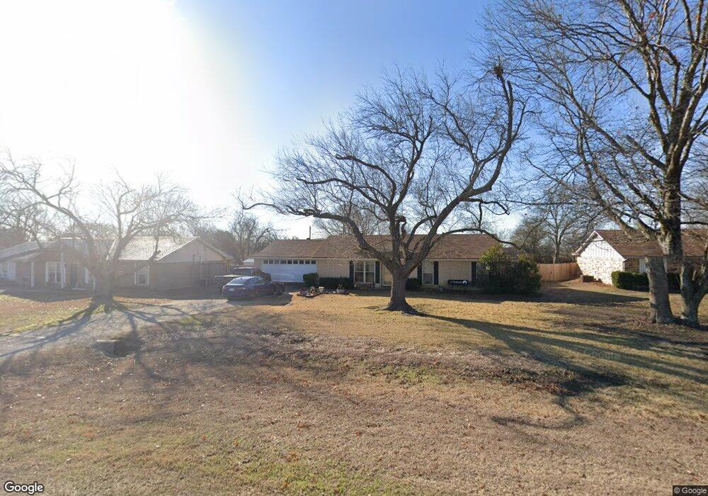 811 W 3rd St, Eddy, TX 76524 - photo 1