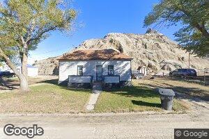 723 E Towne St, Glendive, MT 59330