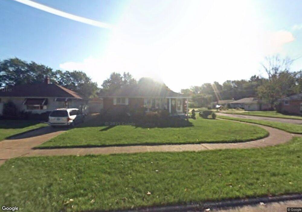 363 Gayle Dr, Sheffield Lake, OH 44054 - photo 1