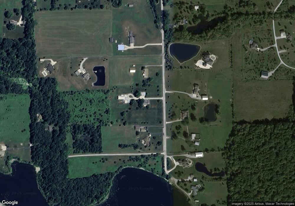 18923 Lochner Rd, Spencerville, IN 46788 - photo 1