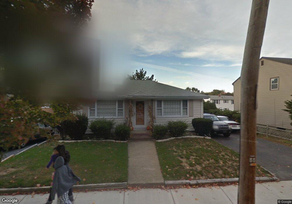 124 Fuller St, Everett, MA 02149 - photo 1