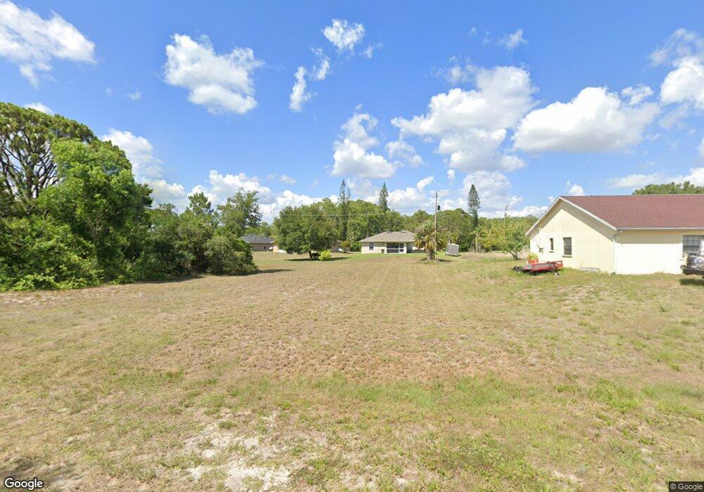 2159 Wyandotte Ave unit 15, Alva, FL 33920 - photo 1