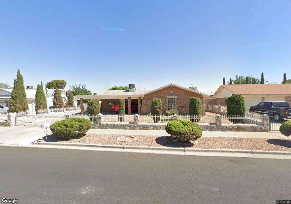 11345 Bob Mitchell Dr, El Paso, TX 79936 - photo 1