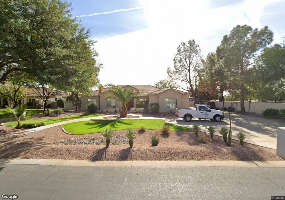 3713 E Campbell Ave, Gilbert, AZ 85234 - photo 1