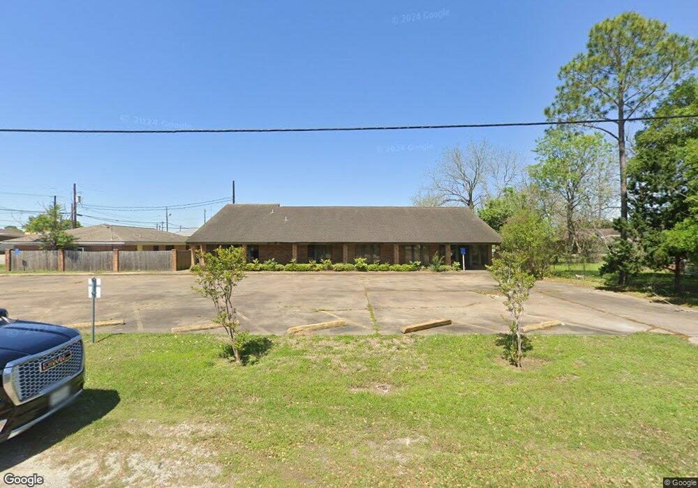 1713 Merlin St, Bay City, TX 77414 - photo 1