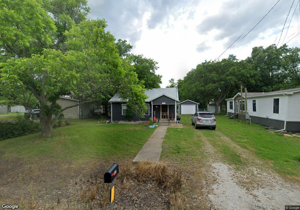 304 S Main St, Sadler, TX 76264 - photo 1