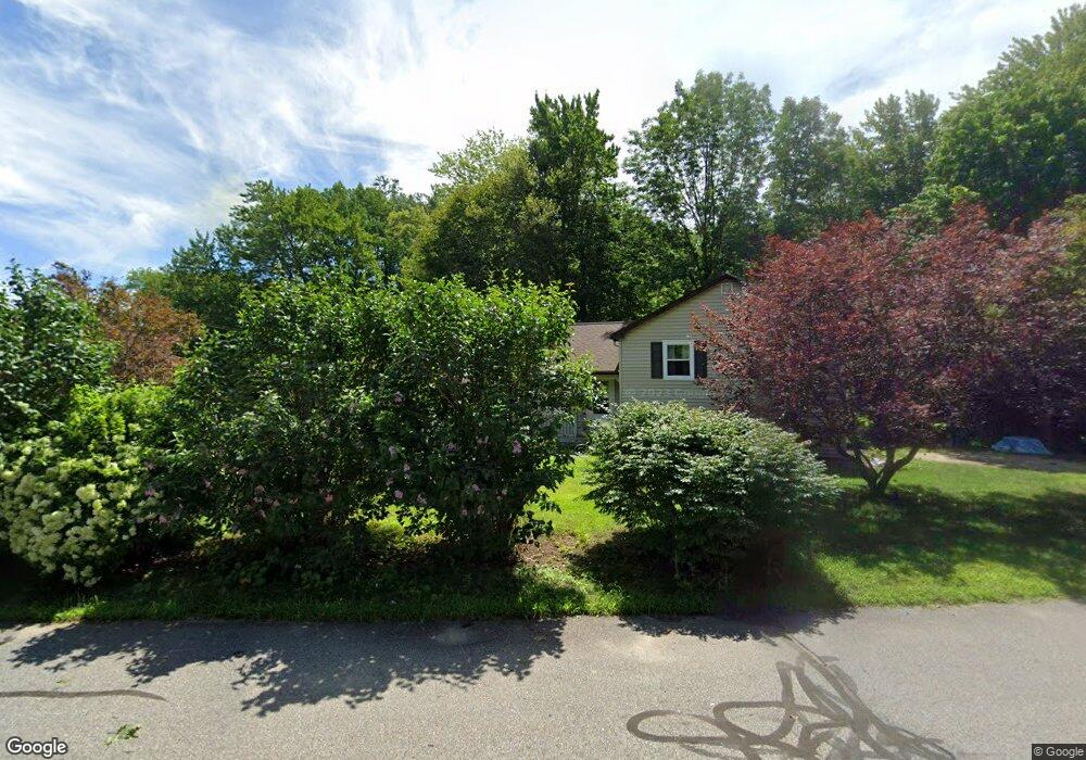 24 Belaire Dr, Springvale, ME 04083 - photo 1