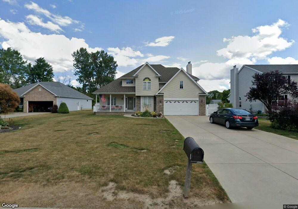 7223 Erica Ln, North Tonawanda, NY 14120 - photo 1