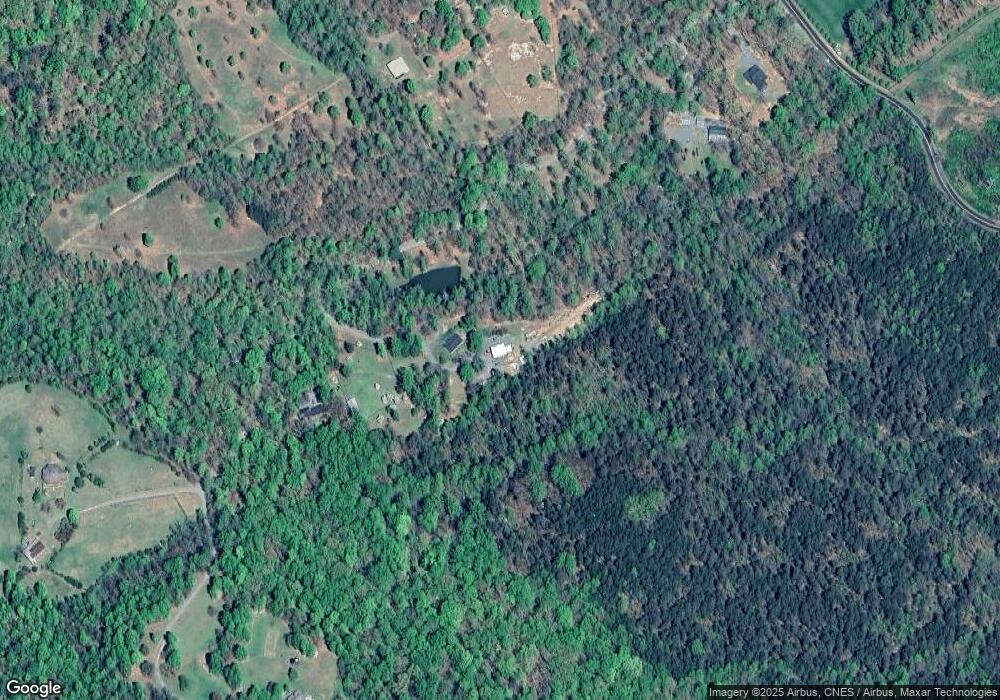 325 Redbud Dr, Stanardsville, VA 22973 - photo 1