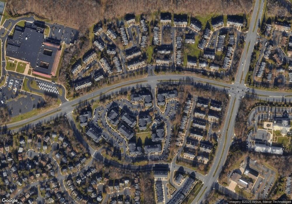 46604 Ellicott Square unit 100, Sterling, VA 20165 - photo 1