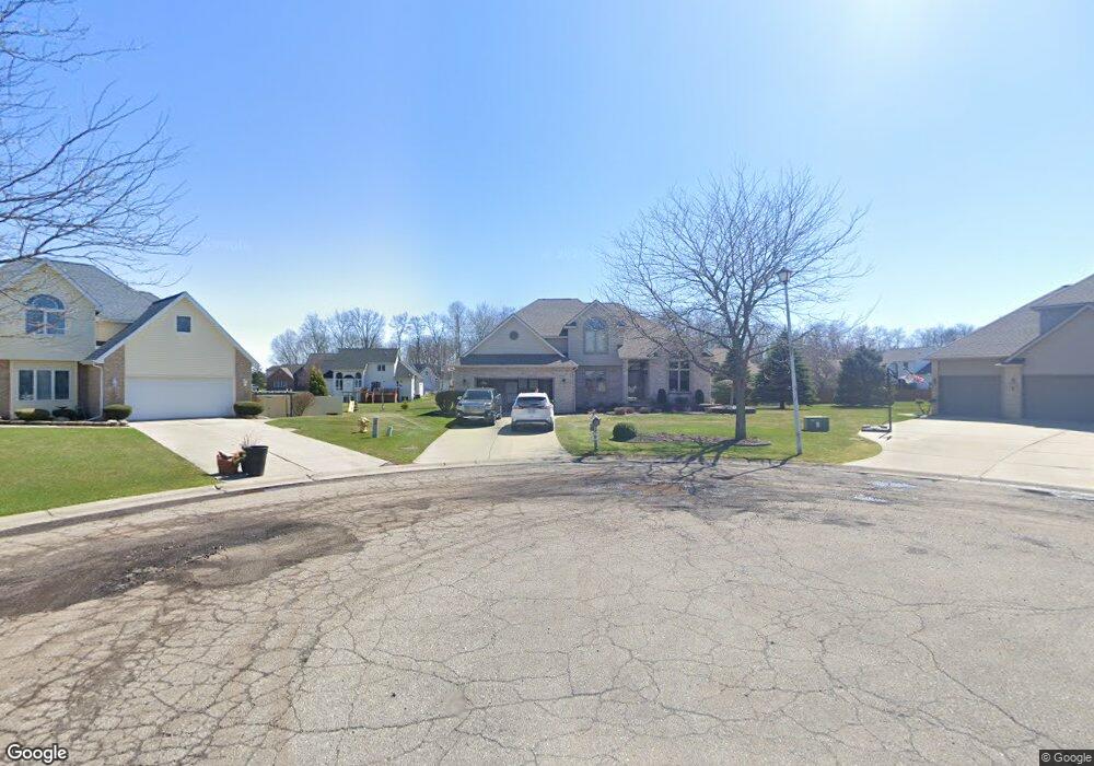 2360 Stonebrook Ct, Flushing, MI 48433 - photo 1